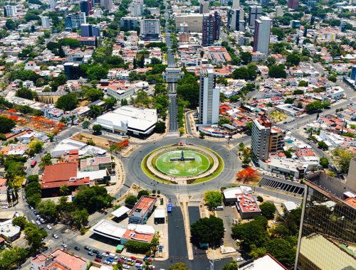 Vista aerea de la Glorieta de la Minerva en Guadalajara, Jalisco, México.