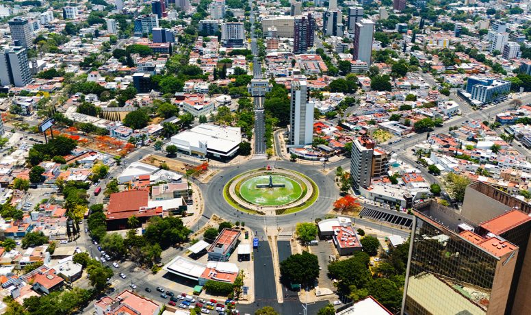 Vista aerea de la Glorieta de la Minerva en Guadalajara, Jalisco, México.